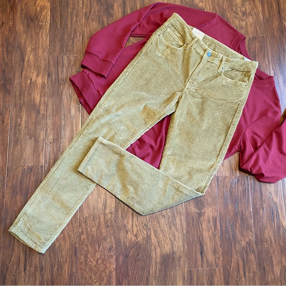 Levi's Tan 711 Skinny Corduroy Jeans Size 30/30 - NEW